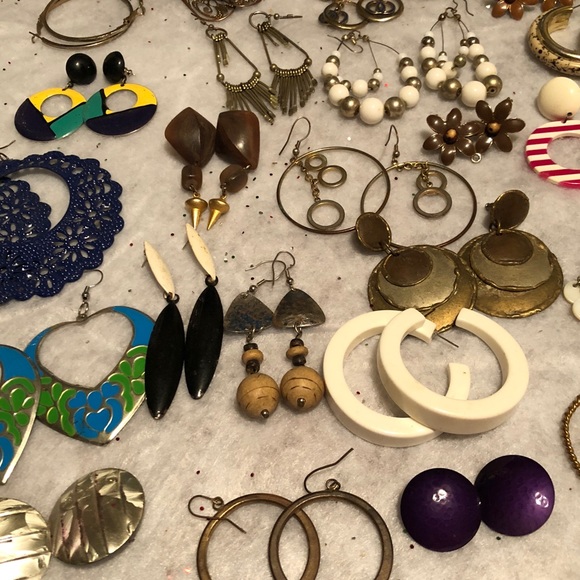 Earring Bundle - Picture 3 of 7